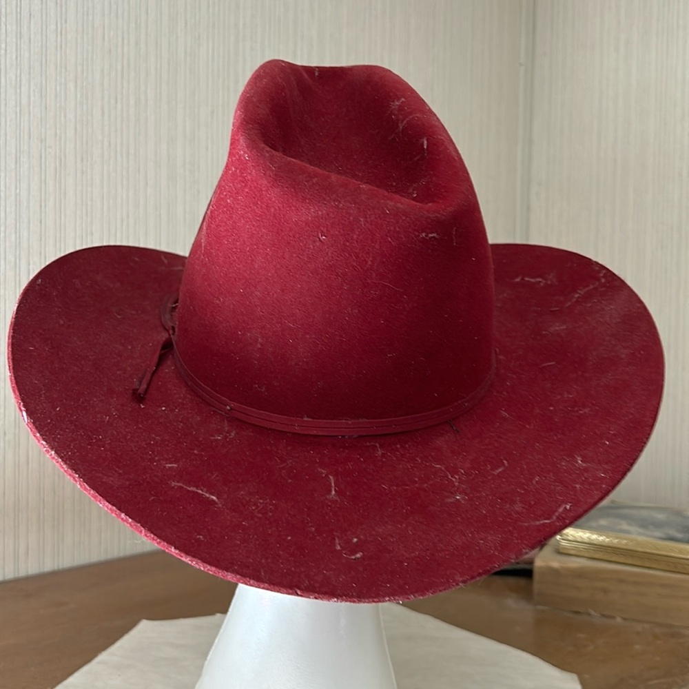 Beaver felt cowgirl hat